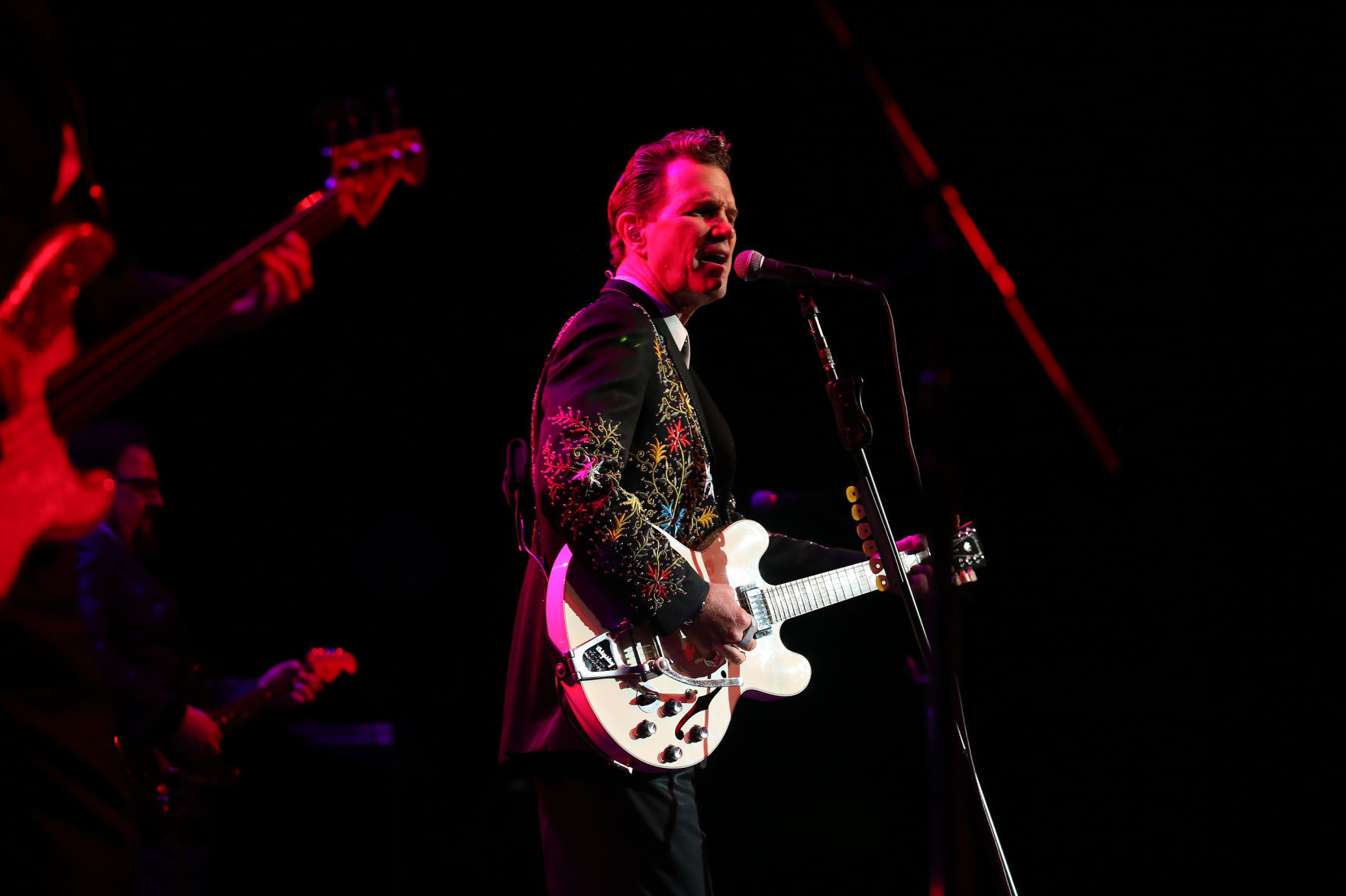 Chris Isaak
